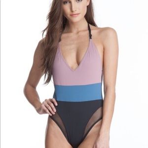 Tavik one piece